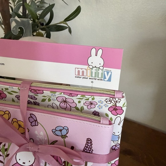 MIFFY Pencil Pouch Set 2 Pieces Flowers Medium Large Zipper Bags Stationery NWT - Picture 3 of 10